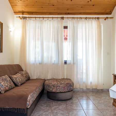 Awesome Apartment In Jadrija With Wifi מראה חיצוני תמונה