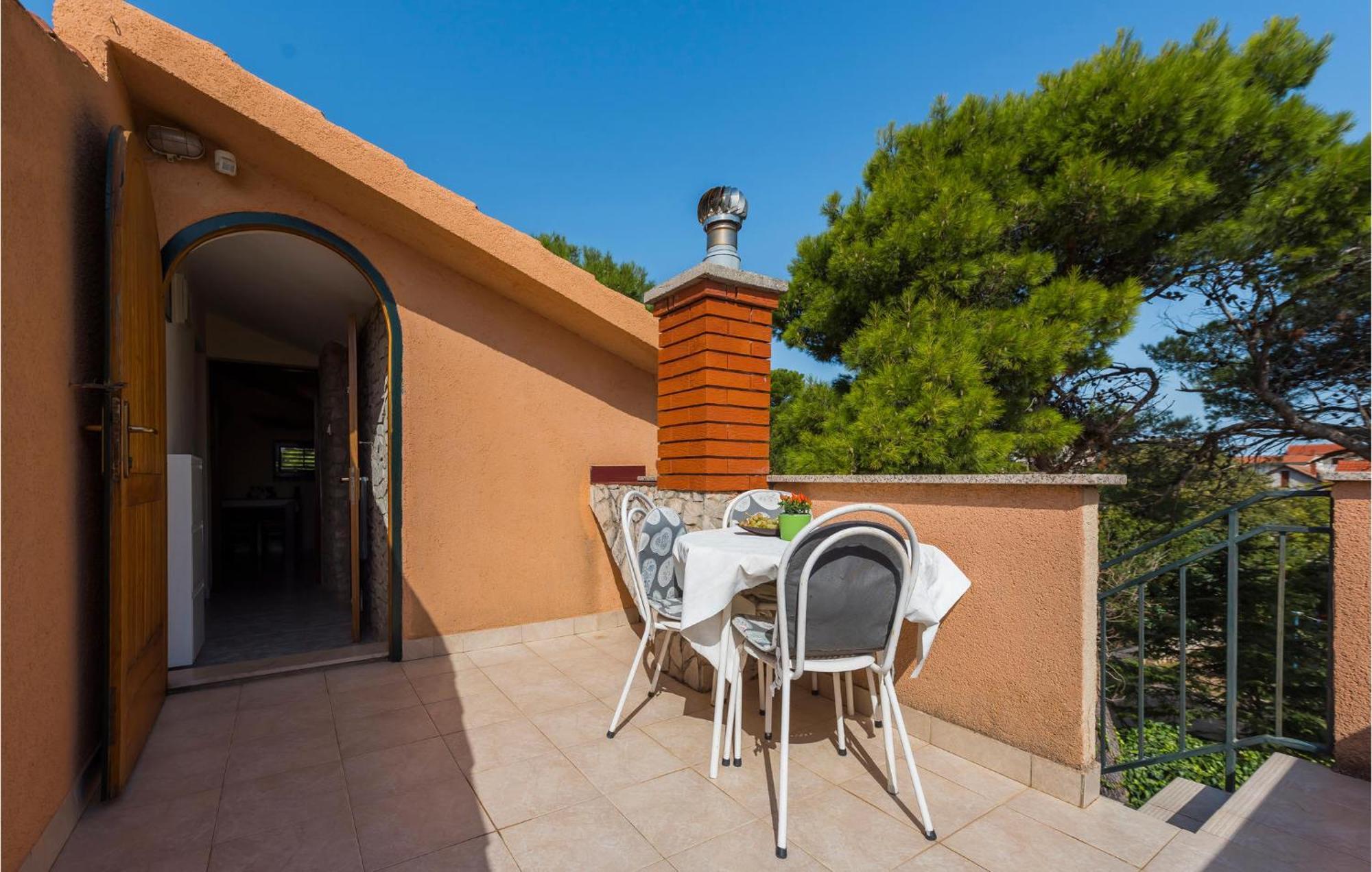 Awesome Apartment In Jadrija With Wifi מראה חיצוני תמונה