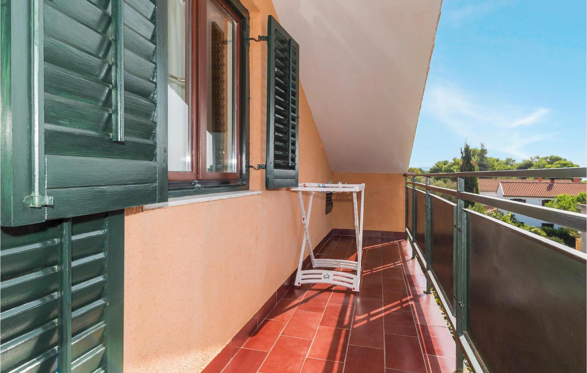 Awesome Apartment In Jadrija With Wifi מראה חיצוני תמונה
